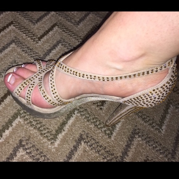 SOLD - Picture 5 of 8